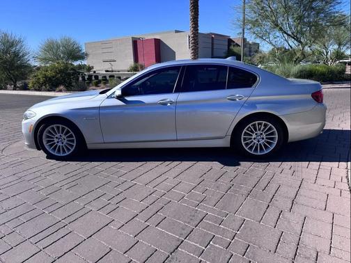 2015 BMW 528 