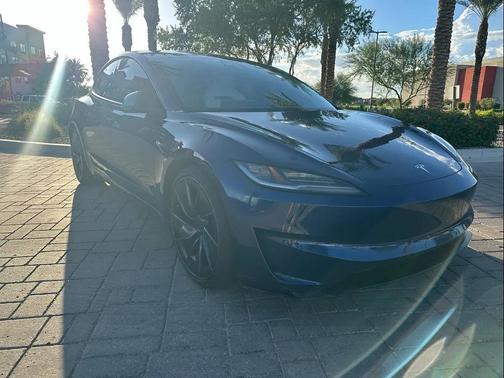 2024 Tesla Model 3 Performance