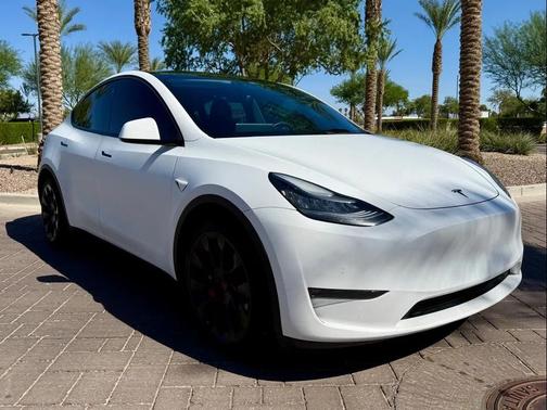 2021 Tesla Model Y Long Range Dual Motor All-Wheel Drive