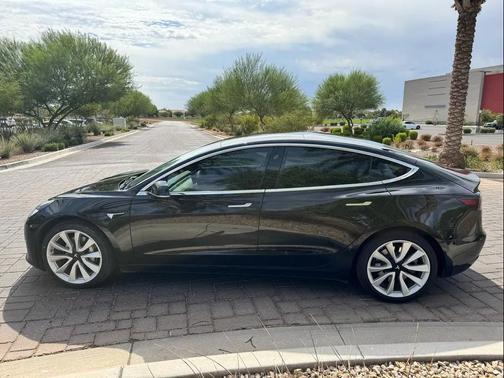 Silver 2020 Tesla Model 3 Standard Range Plus