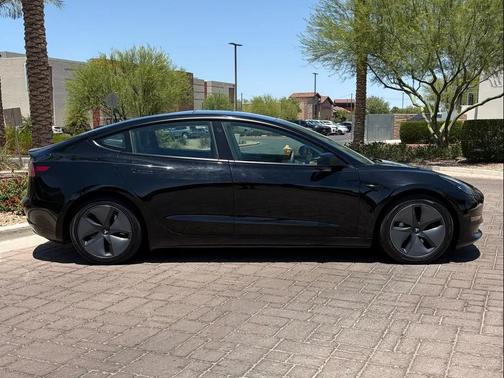 Solid Black 2022 Tesla Model 3 Standard Range