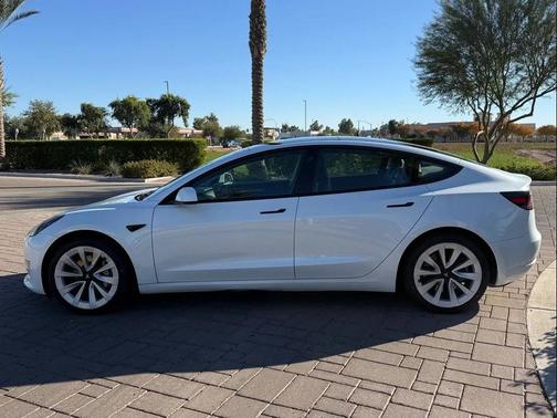 2023 Tesla Model 3 Standard Range