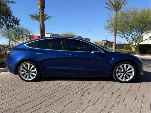 2020 Tesla Model 3 Standard Range Plus