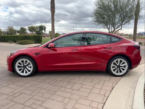 2022 Tesla Model 3 Standard Range