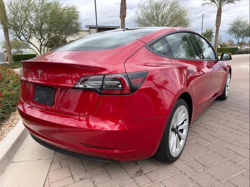 2022 Tesla Model 3 Standard Range