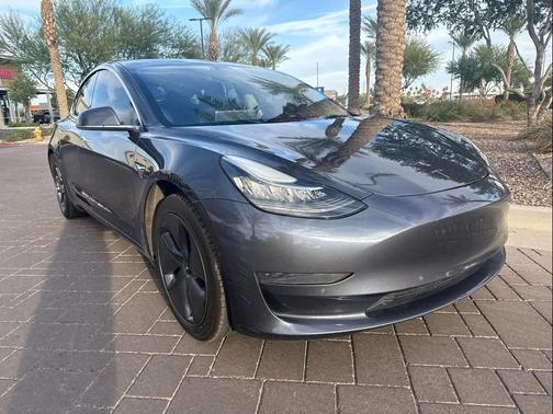 2020 Tesla Model 3 Standard Range Plus