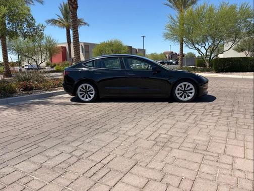 Solid Black 2022 Tesla Model 3 Standard Range