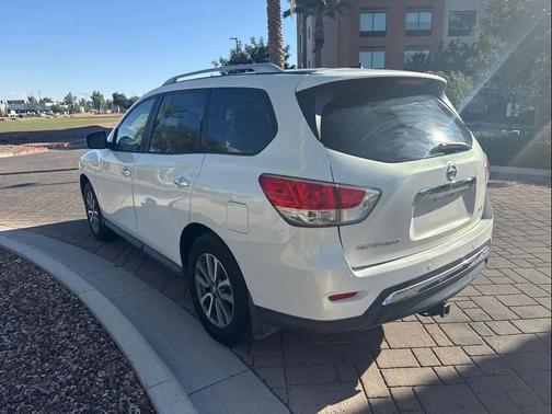 2013 Nissan Pathfinder SV