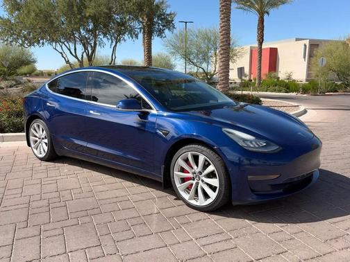 2018 Tesla Model 3 Long Range
