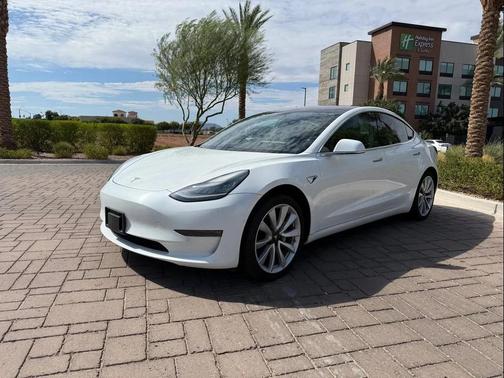 2018 Tesla Model 3 Long Range
