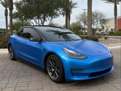 2022 Tesla Model 3 Standard Range