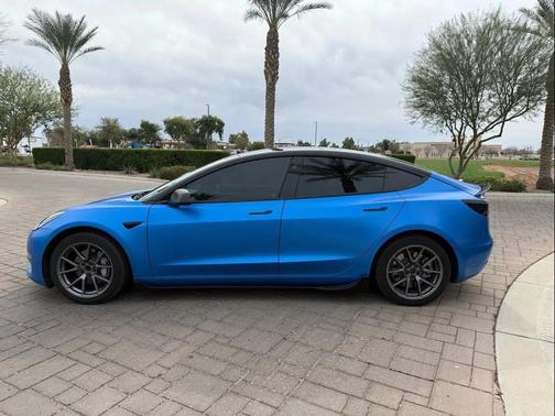 2022 Tesla Model 3 Standard Range