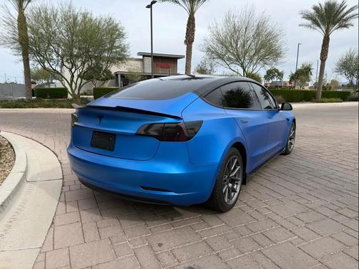 2022 Tesla Model 3 Standard Range