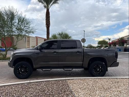 2015 Toyota Tundra SR5