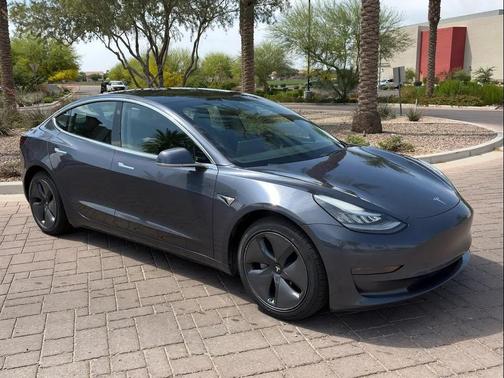 Midnight Silver Metallic 2020 Tesla Model 3 Standard Range Plus