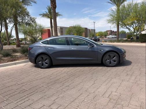 Midnight Silver Metallic 2020 Tesla Model 3 Standard Range Plus