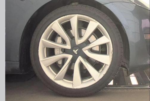 Midnight Silver Metallic 2019 Tesla Model 3 Long Range