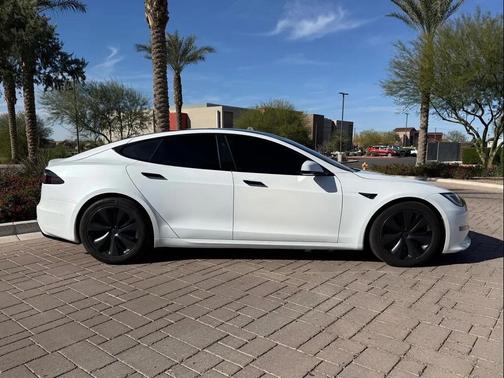 2022 Tesla Model S Dual Motor All-Wheel Drive