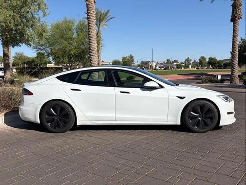 Pearl White Multi-Coat 2021 Tesla Model S Long Range