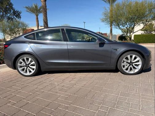 2018 Tesla Model 3 Mid Range