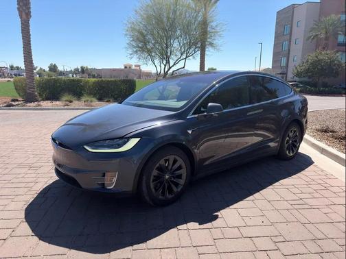 2018 Tesla Model X 75D