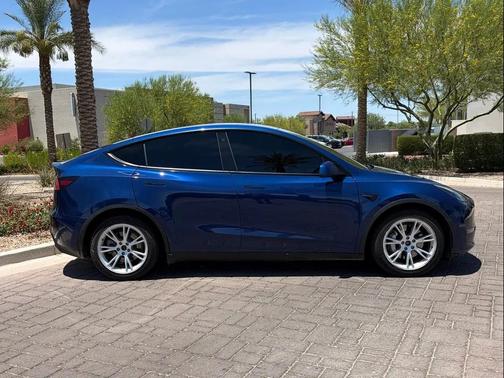 Deep Blue Metallic 2021 Tesla Model Y Long Range Dual Motor All-Wheel Drive