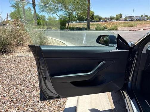 2018 Tesla Model 3 Mid Range