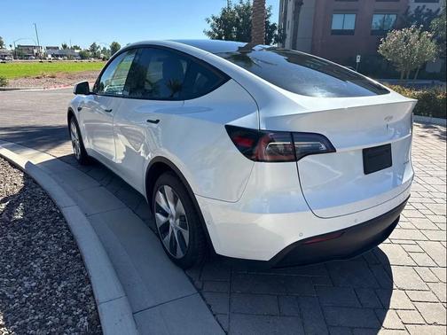 2020 Tesla Model Y Long Range Dual Motor All-Wheel Drive