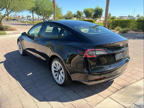 Solid Black 2022 Tesla Model 3 Standard Range