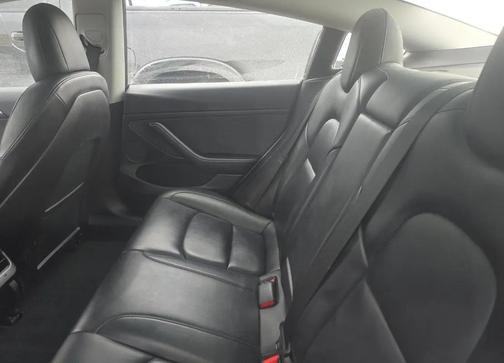 2023 Tesla Model 3 Standard Range