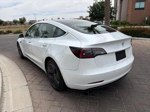2020 Tesla Model 3 Standard Range Plus