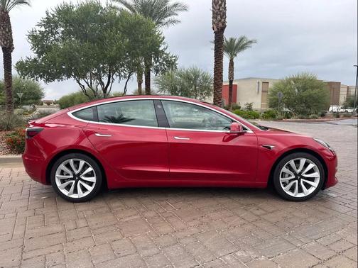 2020 Tesla Model 3 Standard Range Plus