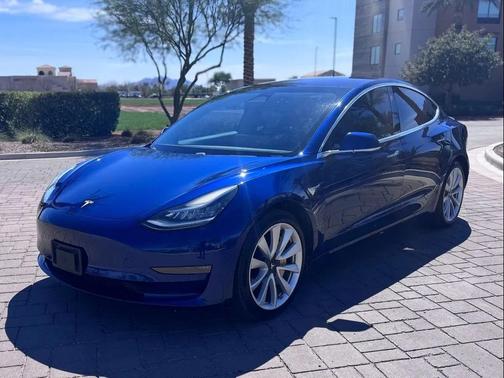 2018 Tesla Model 3 Long Range