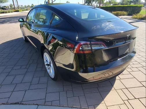2022 Tesla Model 3 Standard Range