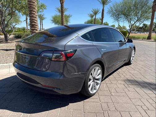 2018 Tesla Model 3 Long Range