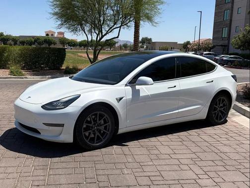 Pearl White Multi-Coat 2020 Tesla Model 3 Long Range