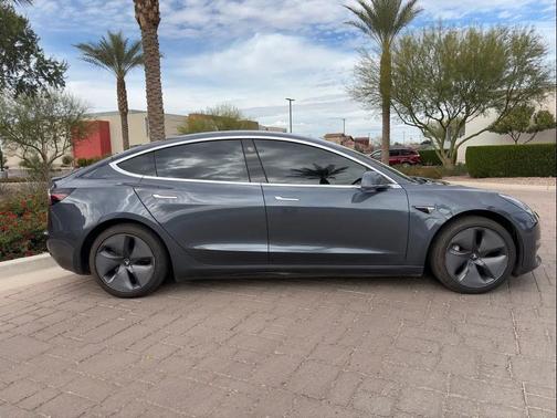 2020 Tesla Model 3 Long Range