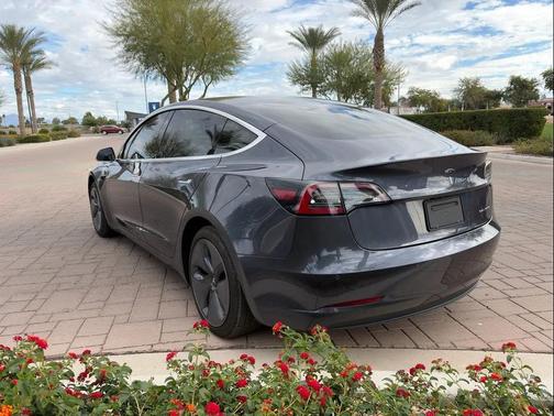 2020 Tesla Model 3 Long Range