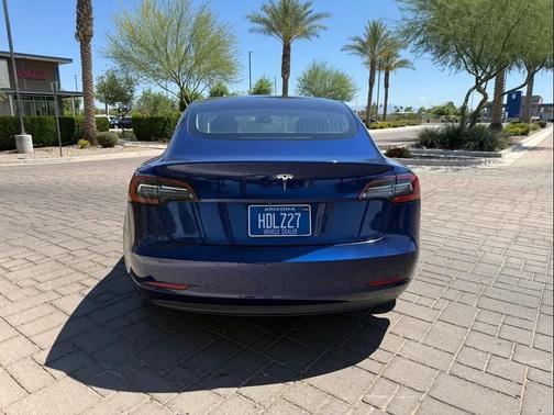 Deep Blue Metallic 2018 Tesla Model 3 Mid Range