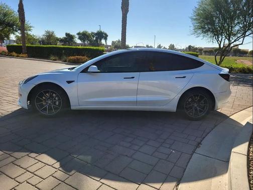 2021 Tesla Model 3 Long Range