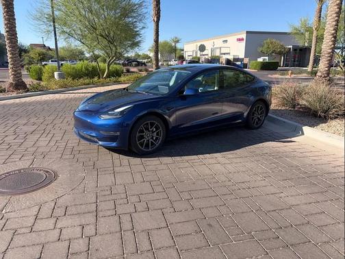 Deep Blue Metallic 2022 Tesla Model 3 Long Range
