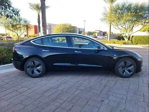2020 Tesla Model 3 Standard Range Plus