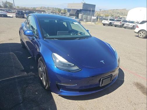 2023 Tesla Model 3 Standard Range