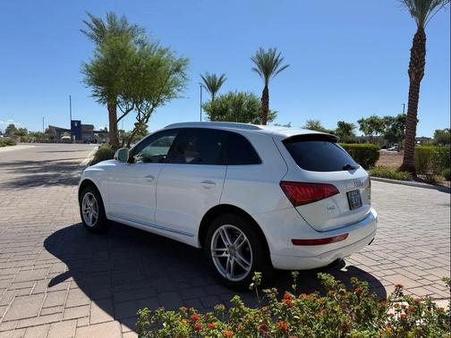 2016 Audi Q5 2.0T Premium Plus