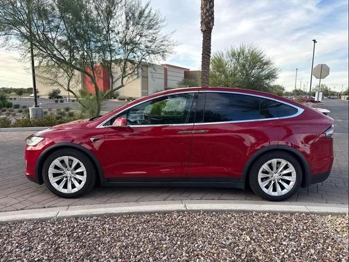 2017 Tesla Model X 75D