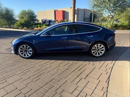 2020 Tesla Model 3 Long Range