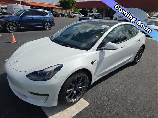 2023 Tesla Model 3 Standard Range