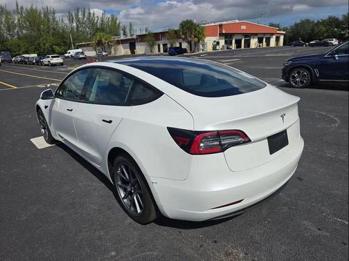 2023 Tesla Model 3 Standard Range