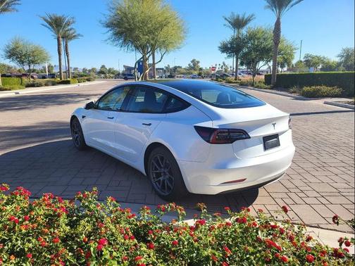 2023 Tesla Model 3 Standard Range