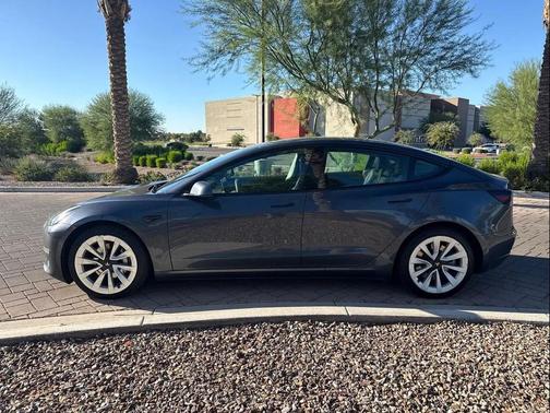2022 Tesla Model 3 Standard Range